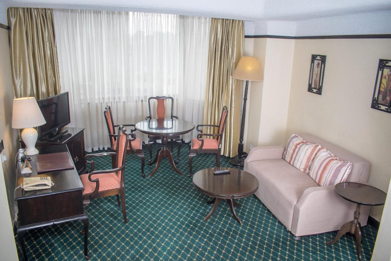 Nairobi Safari Club Hotel Kültér fotó